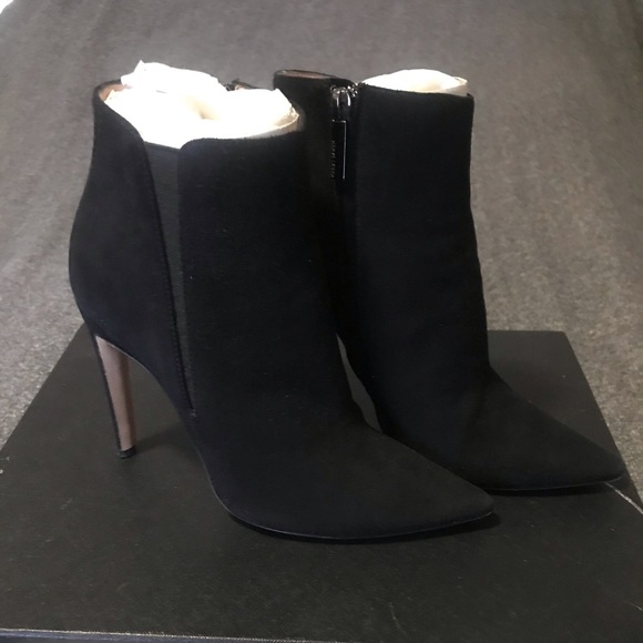 Herve Leger Shoes - HERVE LEGER LYNNE BLK SUEDE ANKLE BOOTS 39